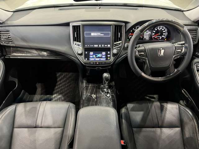 トヨタ クラウンアスリート ２．０ Ｇ－Ｔ H27年 (関東) 99