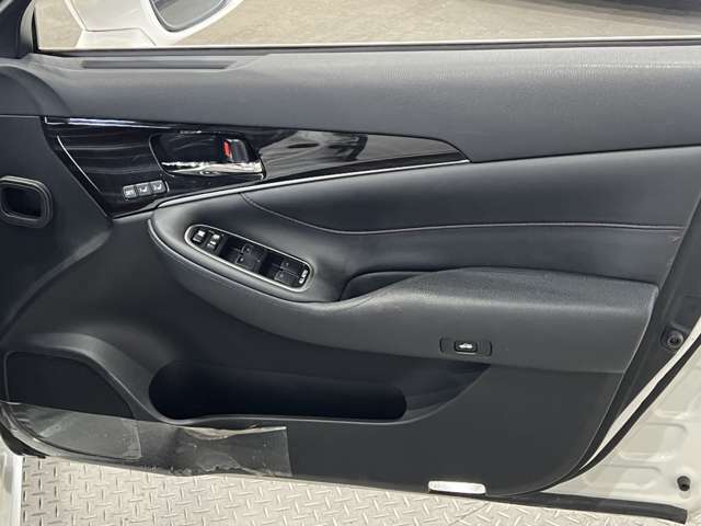 トヨタ クラウンアスリート ２．０ Ｇ－Ｔ H27年 (関東) 99