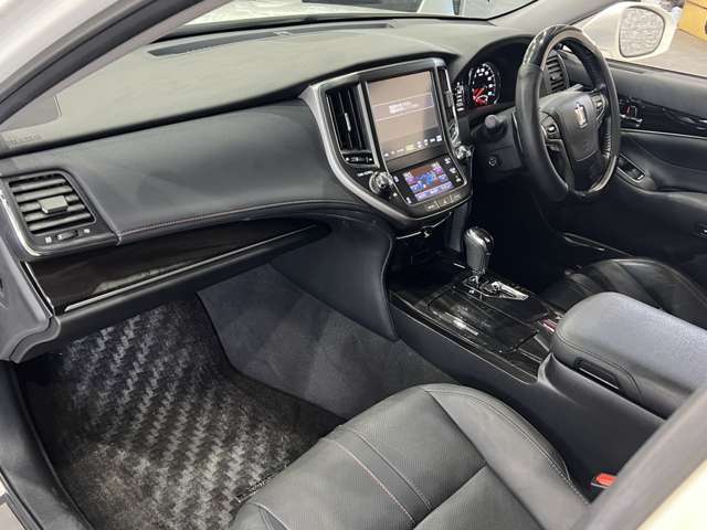 トヨタ クラウンアスリート ２．０ Ｇ－Ｔ H27年 (関東) 99