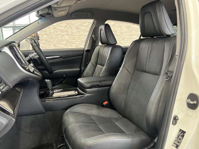 トヨタ クラウンアスリート ２．０ Ｇ－Ｔ H27年 (関東) 99