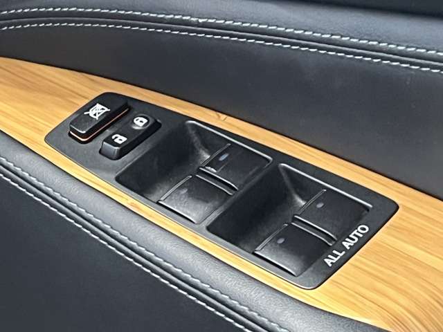 レクサス ＬＳ４６０ バージョンＬ H26年 (関東) 99