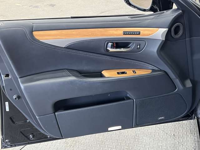 レクサス ＬＳ４６０ バージョンＬ H26年 (関東) 99