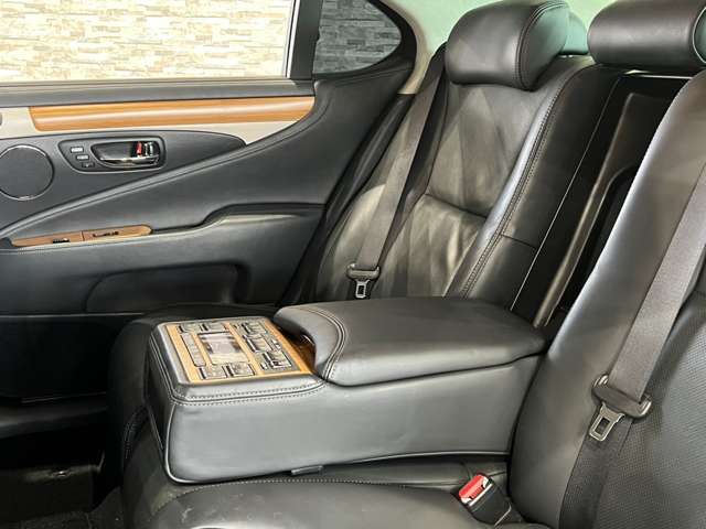 レクサス ＬＳ４６０ バージョンＬ H26年 (関東) 99