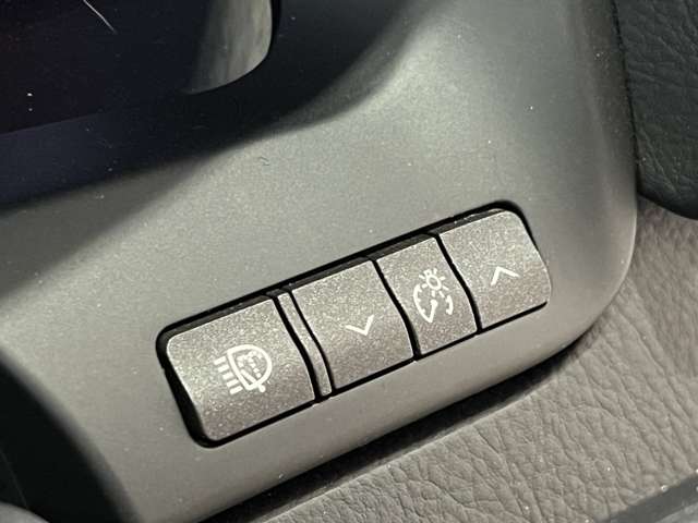 レクサス ＬＳハイブリッド ６００Ｈ バージョンＣ Ｉパッケージ ４ＷＤ H27年 (関東) 99