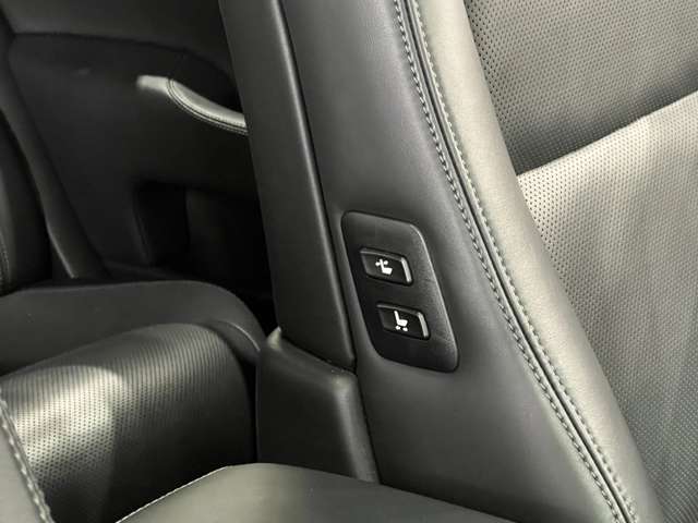 レクサス ＬＳハイブリッド ６００Ｈ バージョンＣ Ｉパッケージ ４ＷＤ H27年 (関東) 99