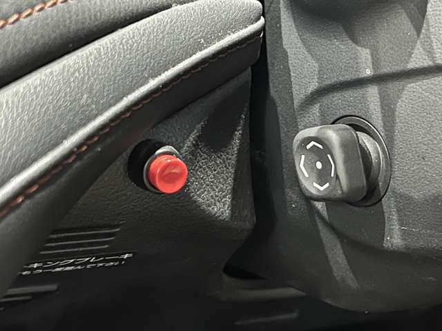 トヨタ クラウン　ハイブリッド ハイブリッド ２．５ Ｓ H25年 (関東) 99