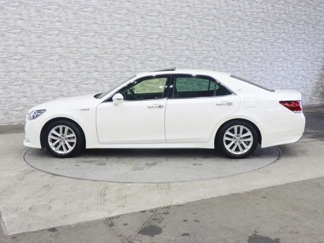 トヨタ クラウン　ハイブリッド ハイブリッド ２．５ Ｓ H25年 (関東) 99