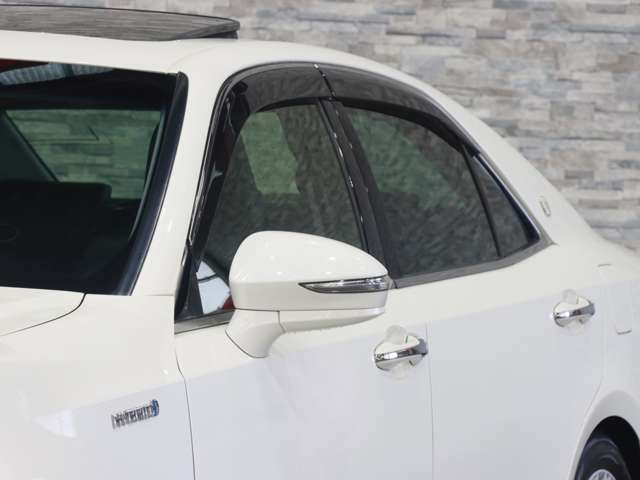 トヨタ クラウン　ハイブリッド ハイブリッド ２．５ Ｓ H25年 (関東) 99