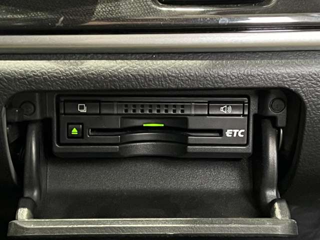 トヨタ クラウン　ハイブリッド ハイブリッド ２．５ Ｓ H25年 (関東) 99