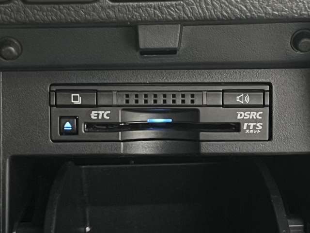 トヨタ ヴェルファイア ３．５ エグゼクティブラウンジ H27年 (関東) 99