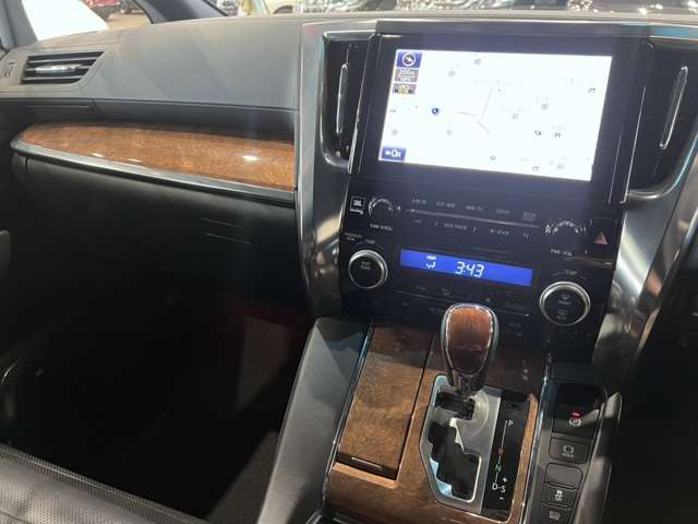 トヨタ ヴェルファイア ３．５ エグゼクティブラウンジ H27年 (関東) 99