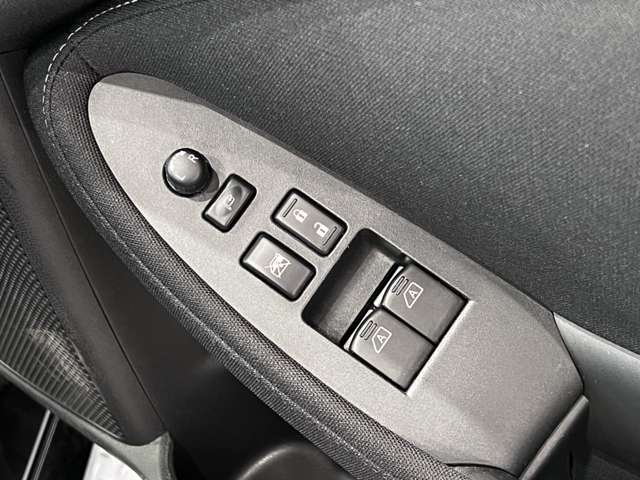 日産 フェアレディＺ ３．７ バージョン Ｓ H22年 (関東) 99