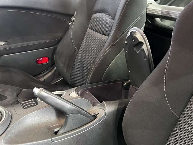 日産 フェアレディＺ ３．７ バージョン Ｓ H22年 (関東) 99