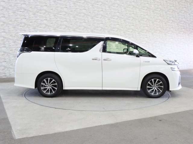 トヨタ ヴェルファイア　ハイブリッド ハイブリッド ２．５ ＺＲ Ｅ－ＦＯＵＲ ４ＷＤ H27年 (関東) 99