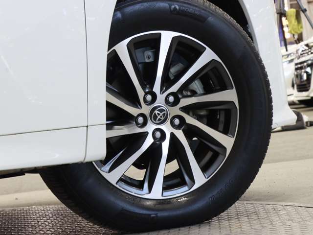 トヨタ ヴェルファイア　ハイブリッド ハイブリッド ２．５ ＺＲ Ｅ－ＦＯＵＲ ４ＷＤ H27年 (関東) 99