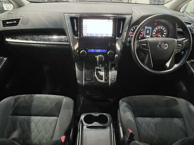 トヨタ ヴェルファイア ２．５ Ｚ R1年 (関東) 99