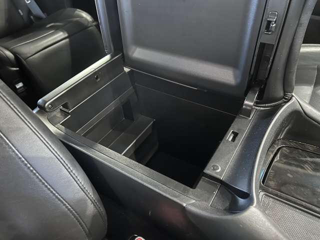 トヨタ ヴェルファイア ３．５ ＺＡ Ｇエディション ４ＷＤ H28年 (関東) 99