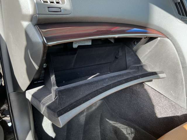 日産 スカイライン ３．７ ３７０ＧＴ タイプＰ H26年 (関東) 99