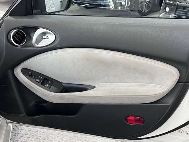 日産 フェアレディＺ ３．７ バージョン ＳＴ H21年 (関東) 99