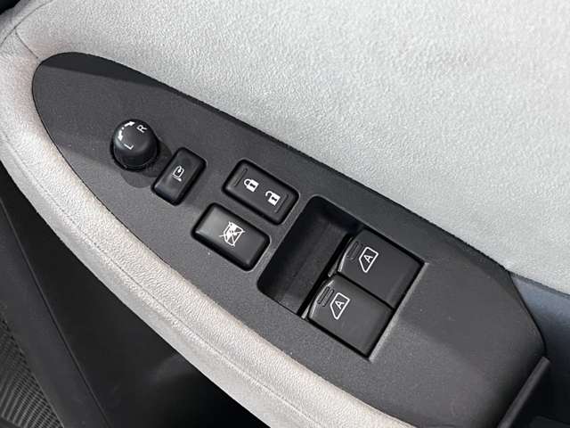 日産 フェアレディＺ ３．７ バージョン ＳＴ H21年 (関東) 99