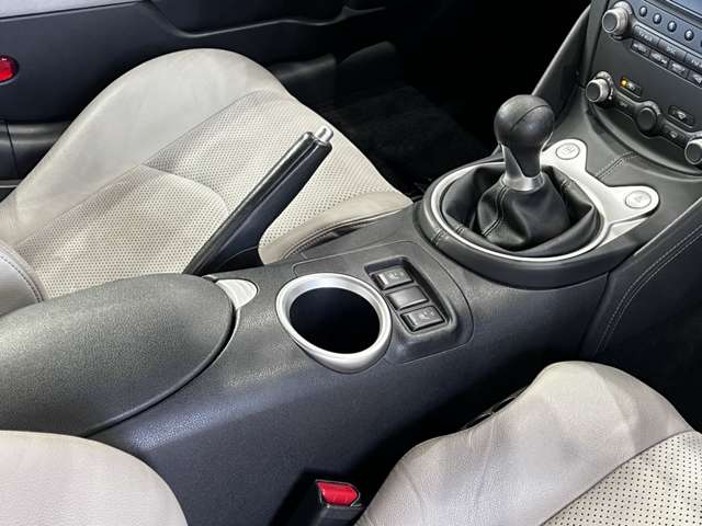 日産 フェアレディＺ ３．７ バージョン ＳＴ H21年 (関東) 99