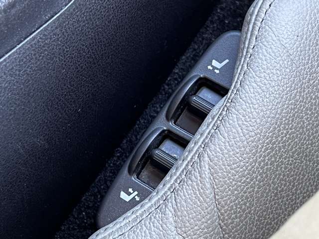 日産 フェアレディＺ ３．７ バージョン ＳＴ H21年 (関東) 99