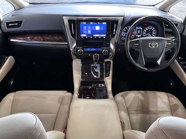 トヨタ アルファード ２．５ Ｇ H30年 (関東) 99