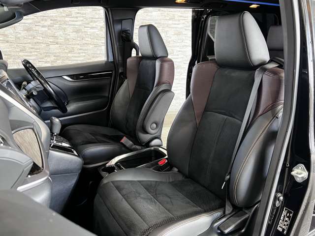 トヨタ アルファード ２．５ Ｓ Ａパッケージ タイプ ブラック H29年 (関東) 99