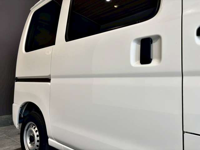 ダイハツ ハイゼットカーゴ ６６０ スペシャル ハイルーフ H29年 (近畿) 99