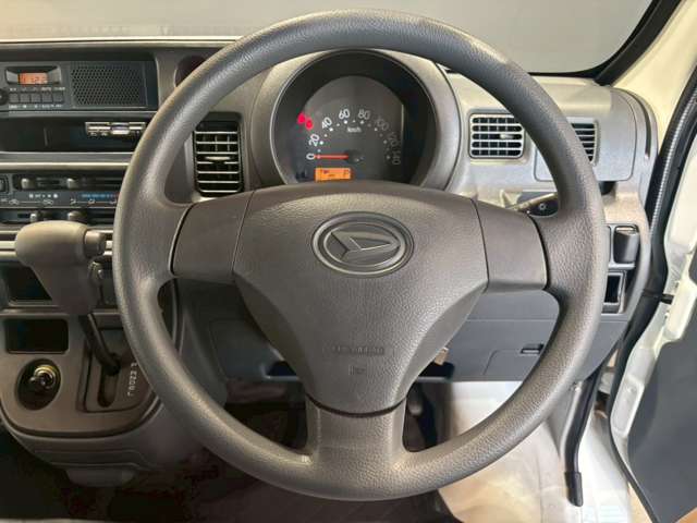 ダイハツ ハイゼットカーゴ ６６０ スペシャル ハイルーフ H29年 (近畿) 99