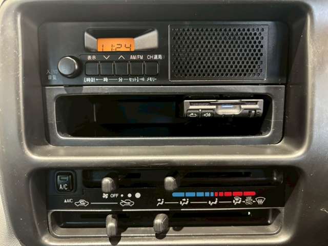 ダイハツ ハイゼットカーゴ ６６０ スペシャル ハイルーフ H29年 (近畿) 99