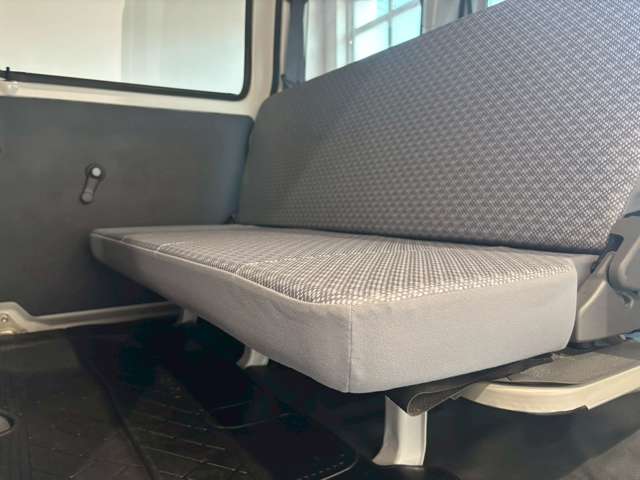 ダイハツ ハイゼットカーゴ ６６０ スペシャル ハイルーフ H29年 (近畿) 99