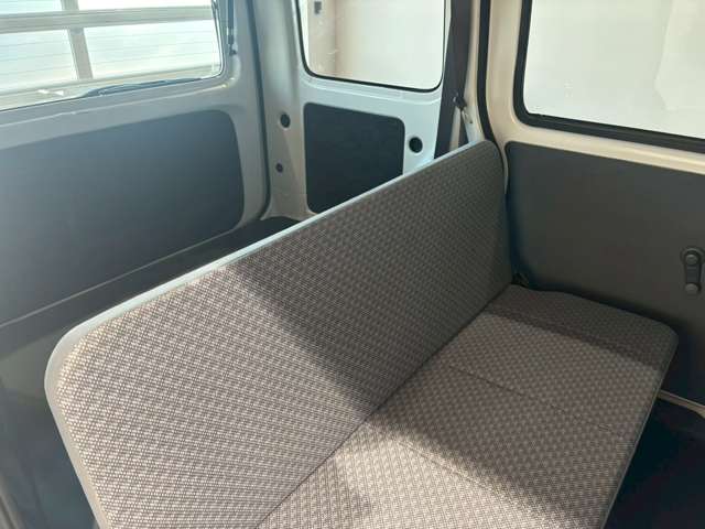 ダイハツ ハイゼットカーゴ ６６０ スペシャル ハイルーフ H29年 (近畿) 99