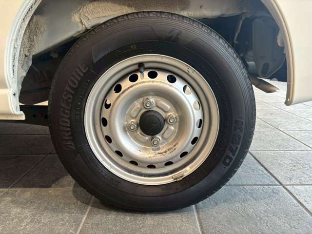 ダイハツ ハイゼットカーゴ ６６０ スペシャル ハイルーフ H29年 (近畿) 99