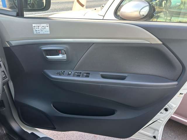 スズキ ワゴンＲ ６６０ ＦＸ リミテッド H26年 (中国) 99