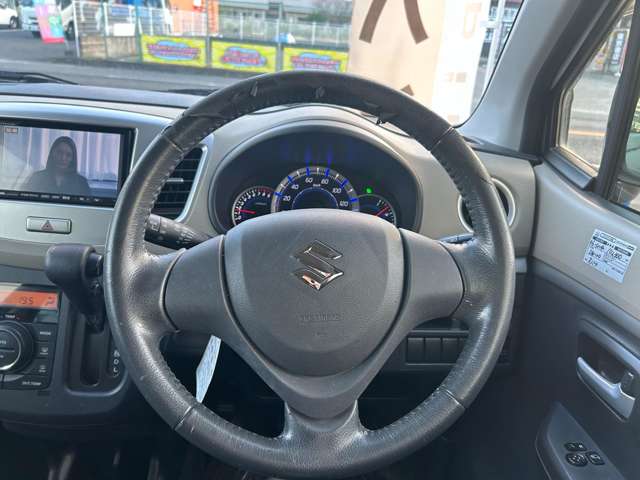 スズキ ワゴンＲ ６６０ ＦＸ リミテッド H26年 (中国) 99