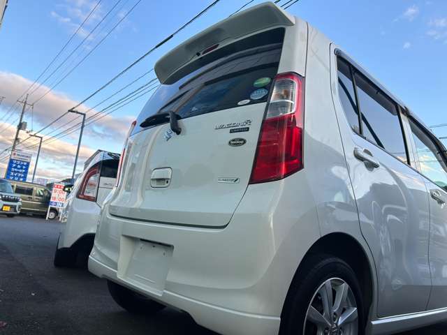 スズキ ワゴンＲ ６６０ ＦＸ リミテッド H26年 (中国) 99