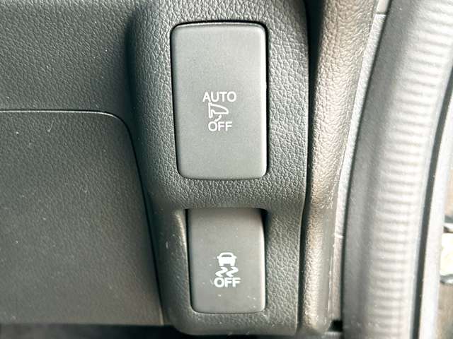 ホンダ Ｎ　ＢＯＸ ６６０ カスタムＧ Ｌパッケージ H28年 (九州・沖縄) 99