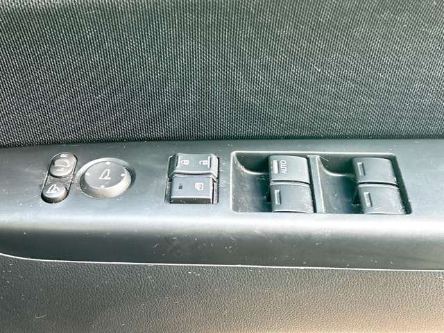 ホンダ Ｎ　ＢＯＸ ６６０ カスタムＧ Ｌパッケージ H28年 (九州・沖縄) 99