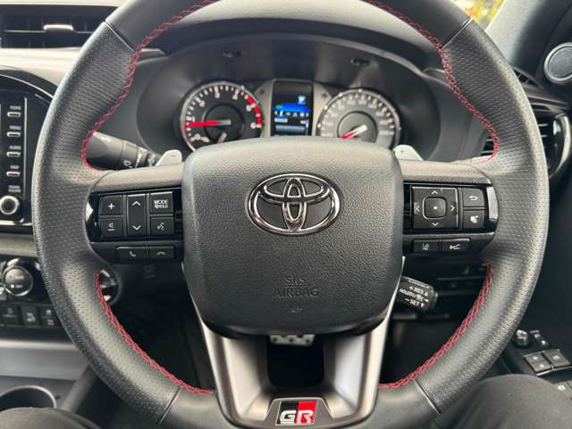 トヨタ ハイラックス ２．４ Ｚ ＧＲスポーツ ディーゼルターボ ４ＷＤ R5年 (九州・沖縄) 99