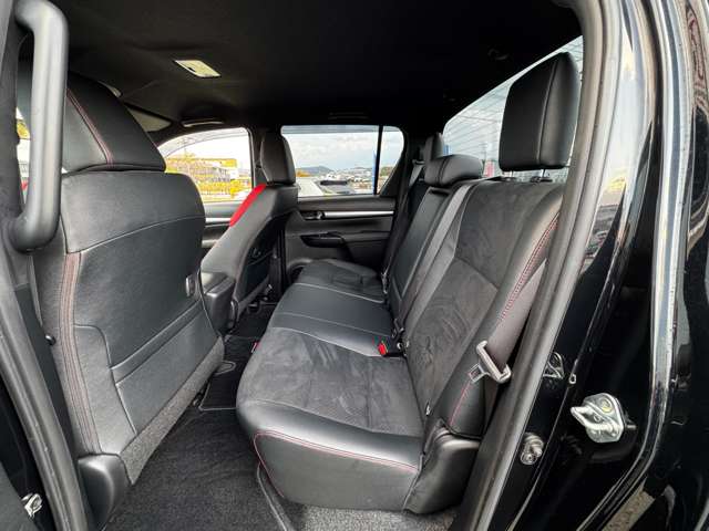 トヨタ ハイラックス ２．４ Ｚ ＧＲスポーツ ディーゼルターボ ４ＷＤ R5年 (九州・沖縄) 99