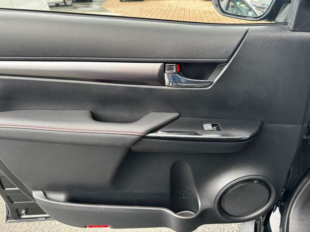 トヨタ ハイラックス ２．４ Ｚ ＧＲスポーツ ディーゼルターボ ４ＷＤ R5年 (九州・沖縄) 99