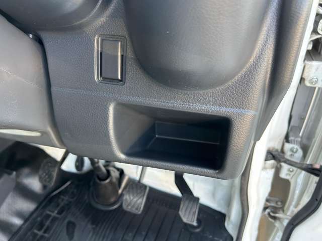 スズキ キャリイトラック ６６０ ＫＣエアコン・パワステ ３方開 R1年 (九州・沖縄) 99