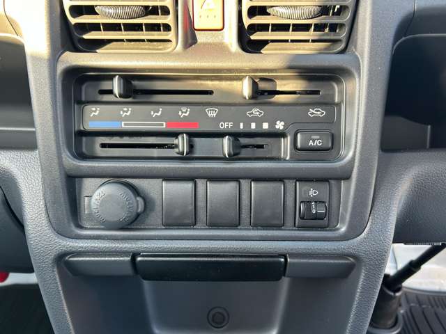 スズキ キャリイトラック ６６０ ＫＣエアコン・パワステ ３方開 R1年 (九州・沖縄) 99
