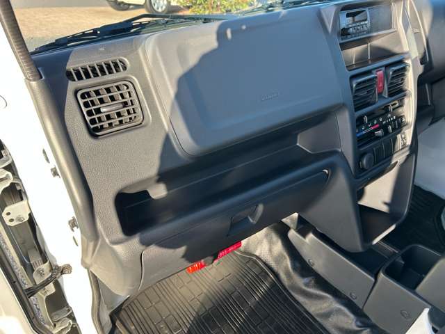 スズキ キャリイトラック ６６０ ＫＣエアコン・パワステ ３方開 R1年 (九州・沖縄) 99