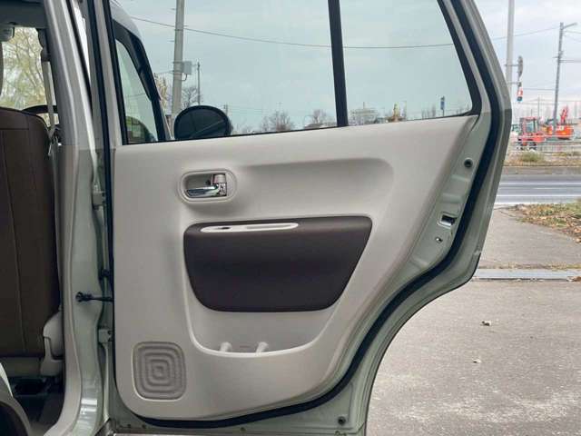 スズキ アルトラパン　ＬＣ ＬＣ ６６０ Ｌ ４ＷＤ R4年 (北海道) 99