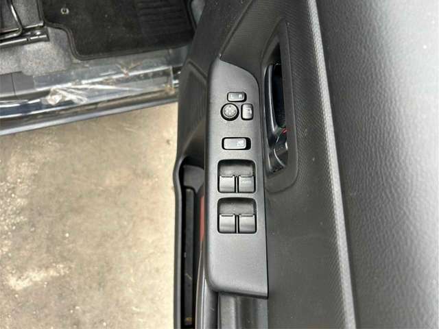 スズキ スペーシア ６６０ ハイブリッド Ｇ ４ＷＤ H30年 (北海道) 99