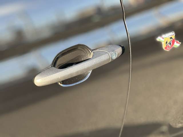 アバルト ５９５ Ｆ５９５ R7年 (近畿) 99