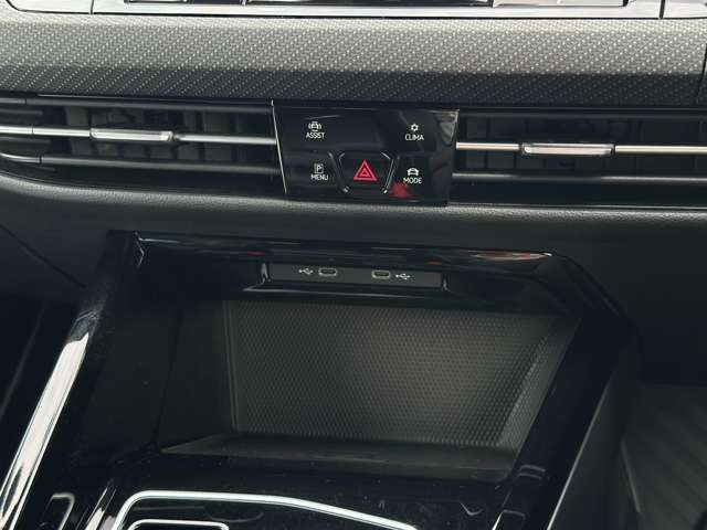 フォルクスワーゲン ゴルフヴァリアント ＴＤＩ Ｒライン プラチナム エディション ディーゼルターボ R5年 (近畿) 99