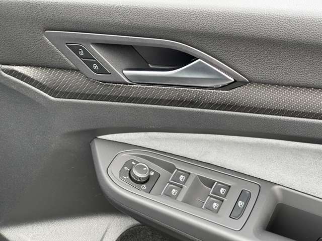 フォルクスワーゲン ゴルフヴァリアント ＴＤＩ Ｒライン プラチナム エディション ディーゼルターボ R5年 (近畿) 99